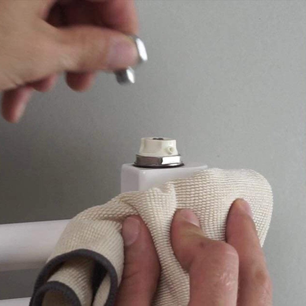 Set Soportes radiador SECATOALLAS BLANCO mate fabricado en ABS - Imagen 8